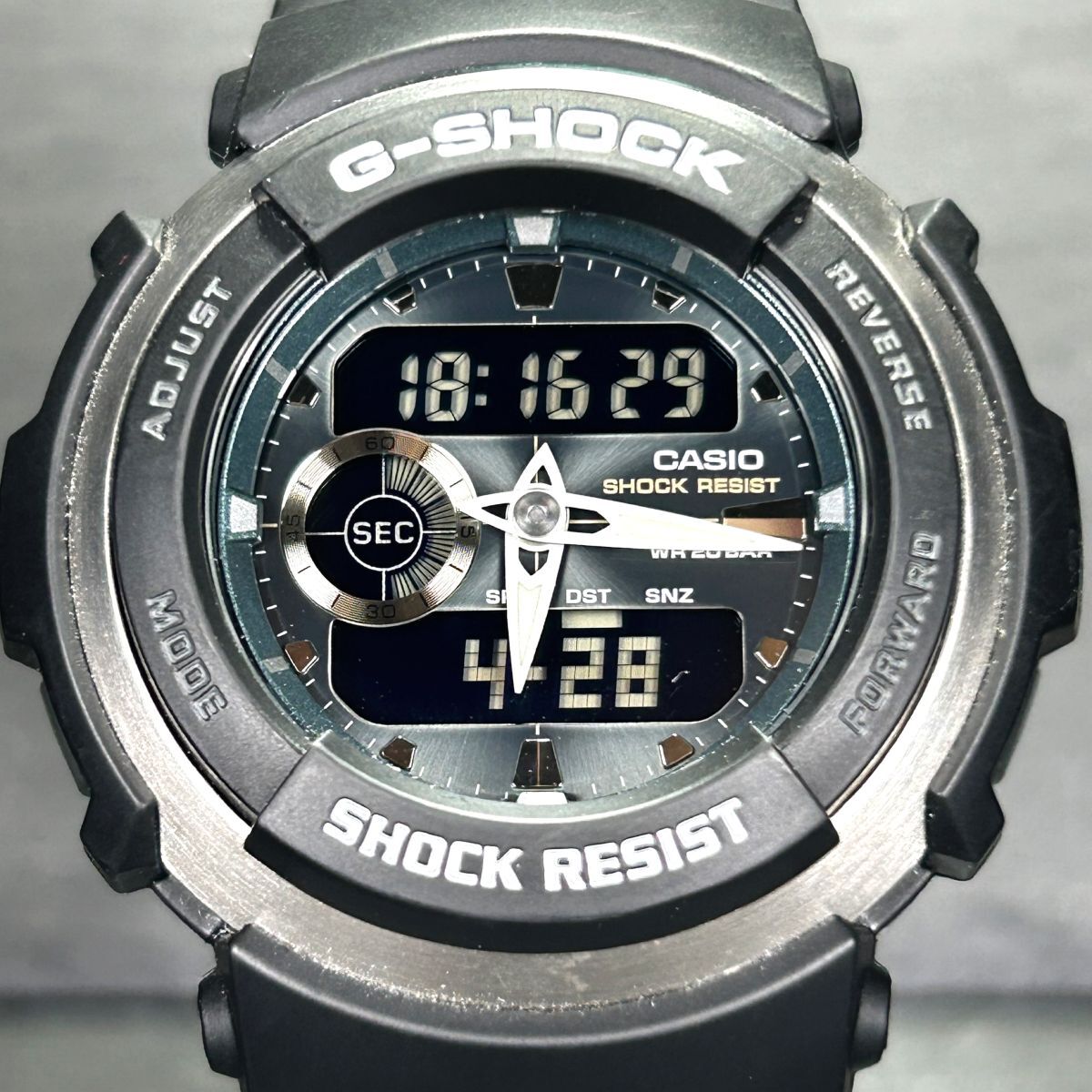 超美品 CASIO カシオ G-SHOCK ジーショック G-SPIKE ジースパイク G-300-3A 腕時計 クオーツ アナデジ 多機能 グリーン メンズ 動作確認済の画像3