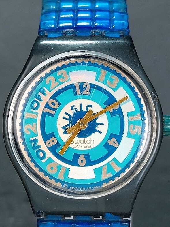 SWATCH Swatch MUSICALL Mu ji call VARIATION SLN100 SLN101 аналог кварц наручные часы Cyan голубой .. ремень пластиковый 
