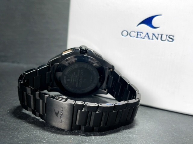 超美品 カシオ CASIO オシアナス マンタ OCEANUS GPS ハイブリッド 電波ソーラー 電波時計 腕時計 OCW-G1000B-1A2JF ワールドタイム チタン_画像8