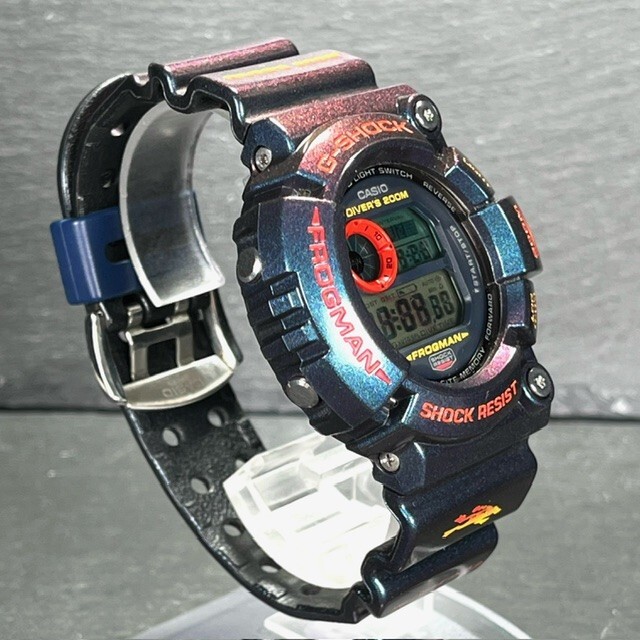 超美品 CASIO G-SHOCK カシオ ジーショック FROGMAN フロッグマン 毒蛙 マジョーラカラー GW-201-6JF 腕時計 200M防水 チタン_画像4