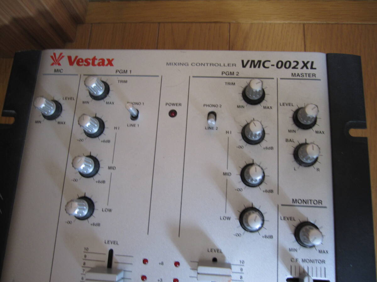  Vestax VMC-002XL DJミキサー 本体のみの画像5