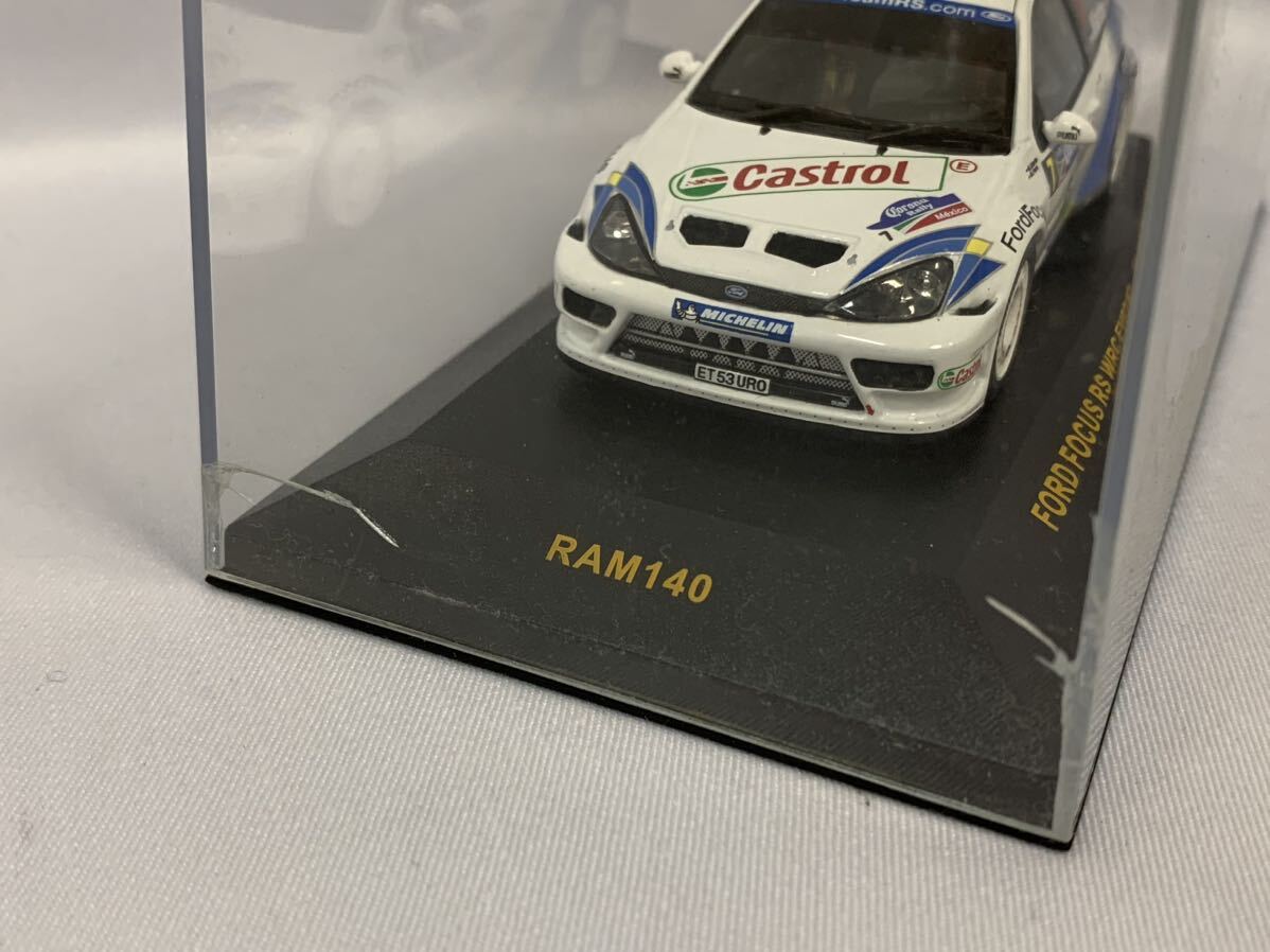 ●ixo Models (イクソモデルス) FORD FOCUS RS WRC EV03 #7 メキシコラリー 2004 063/839Dの画像3