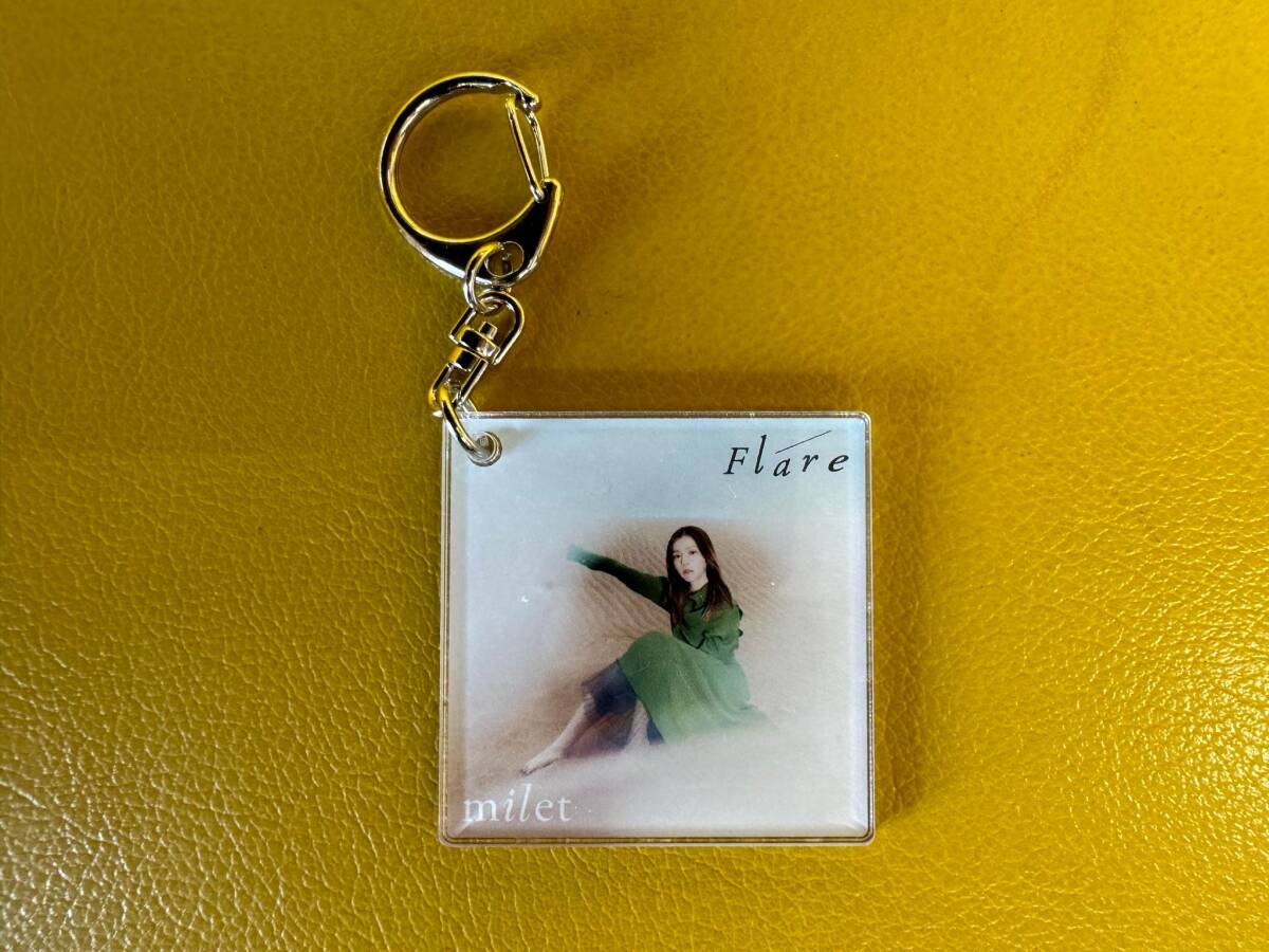 *Flare* single goods 6 piece sale * asunder sale *milet*GREEN LIGHT*CD Cover Key Chain*mi Ray * key chain * free shipping * Random shipping *