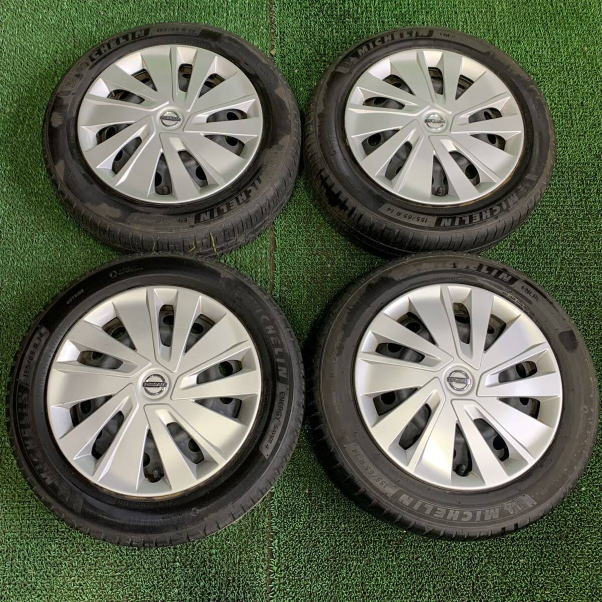 AE517-404 溝ありミシュラン 155/65R14 サマータイヤ 日産スチール 14x4.5J +47 PCD100 4穴 【４本set】デイズ ルクラ モコ 等_AE517-155/65R14 夏　NISSAN