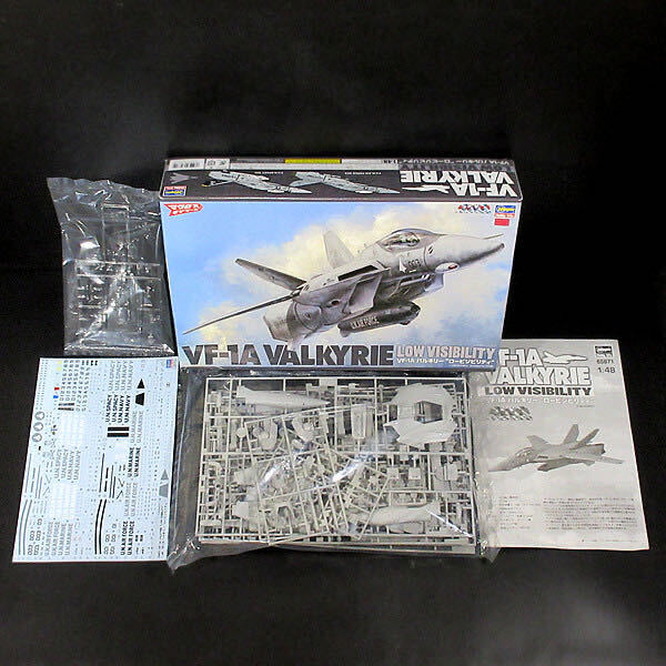 未組立 ハセガワ 1/48 超時空要塞マクロス VF-1A バルキリー ロービジビリティ (プラモデル) 65871の画像3