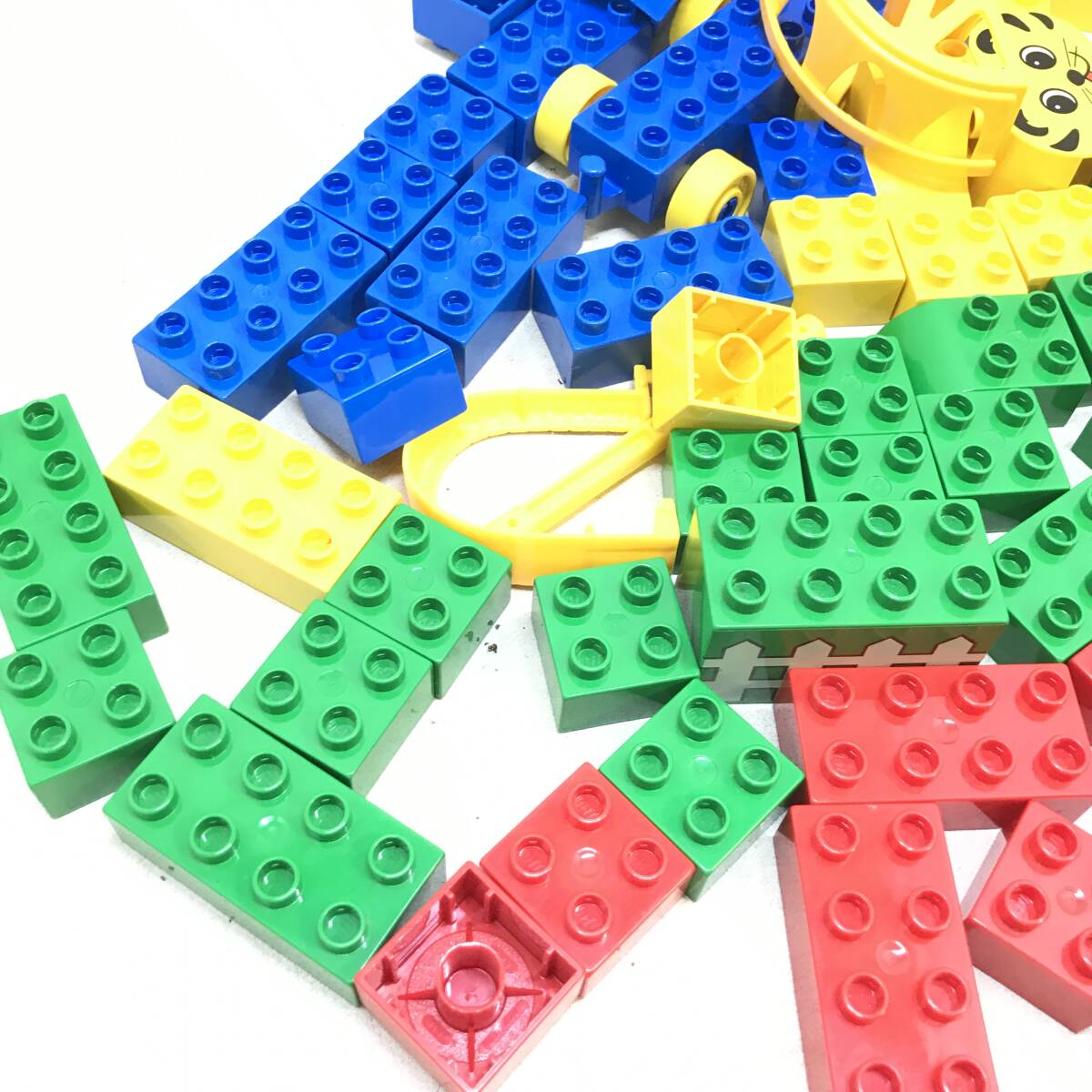 # LEGO レゴ duplo 2278 ぞうさんのバケツ ブロック 積み木 部品 パーツ 玩具 知育玩具 まとめ 動物 組み立て 中古品 #C30248_画像3