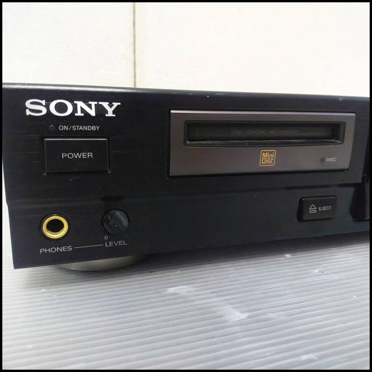 ●SONY ソニー MDレコーダー MDデッキ オーディオ機器 MDS-501 通電OK ジャンク品●G2776の画像2