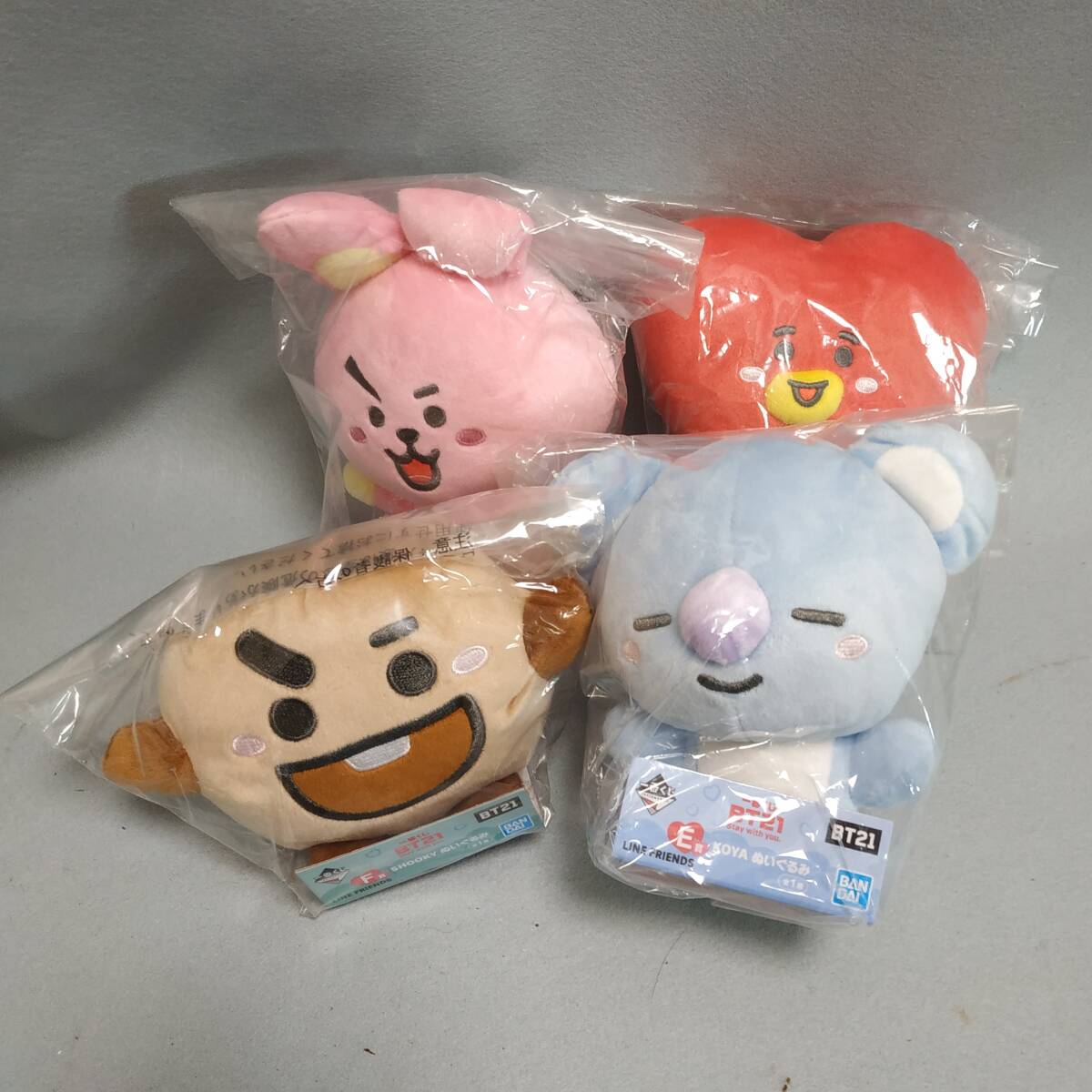 ◇ BANDAI BT21 ぬいぐるみ まとめ TAKA/COOKY/KOYA/SHOOKY 一番くじ バンダイ 未開封品 ◇ C91911_画像1