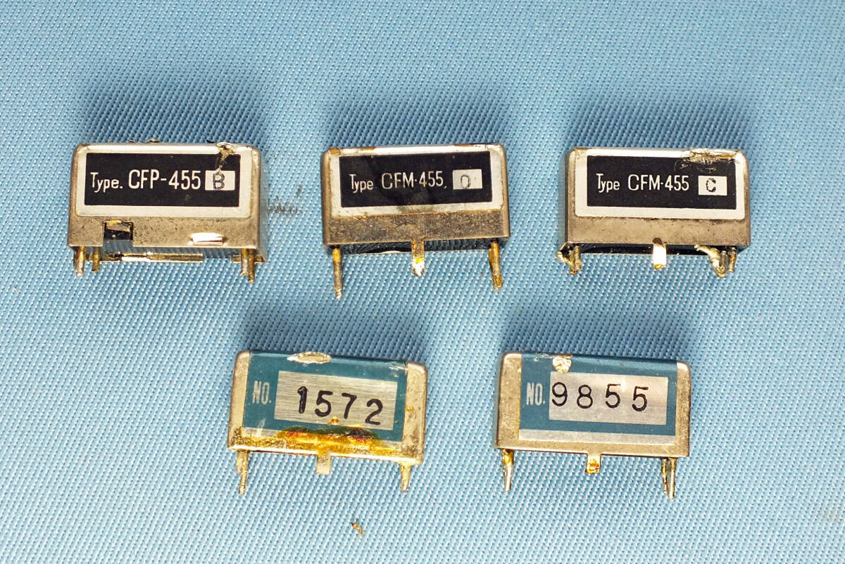 144MHz帯ＦＭ ワイド用帯域フィルター ５個　CFM455B CFM455C CFM455D LF-C25(2個） （ジャンク）_画像2