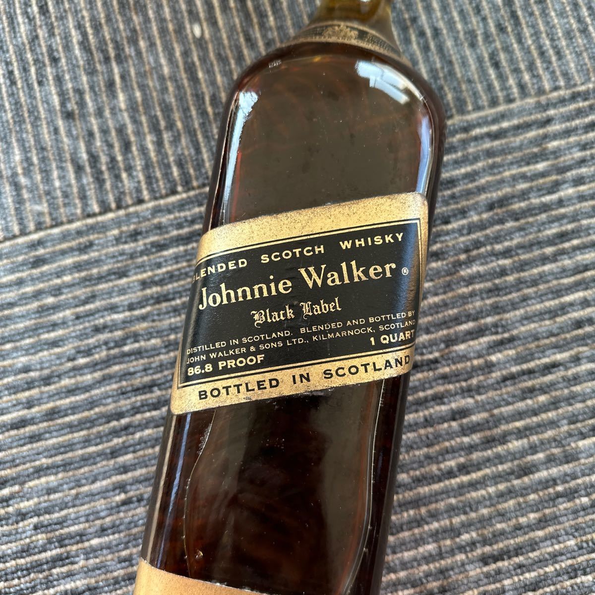 【未開栓】 Johnnie Walker Black Label ジョニーウォーカー ブラックラベル お酒の画像2