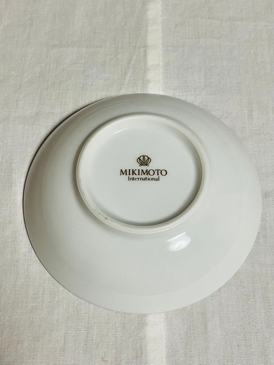 新品　ミキモト　MIKIMOTOの宝石柄の菓子器、小皿4枚セット！プチデザート皿