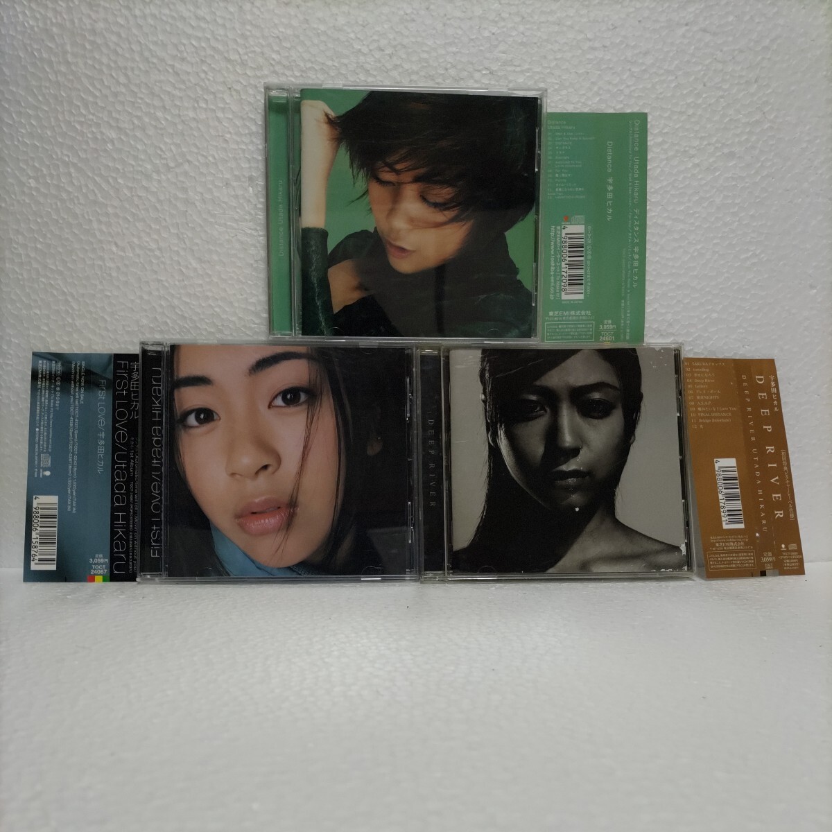宇多田ヒカル / 初期CD 1st〜3rdアルバム / 3枚セット / 1st『First Love』+2nd『Distance』+ 3rd『Deep River』帯付き!! / ベストアルバムの画像1