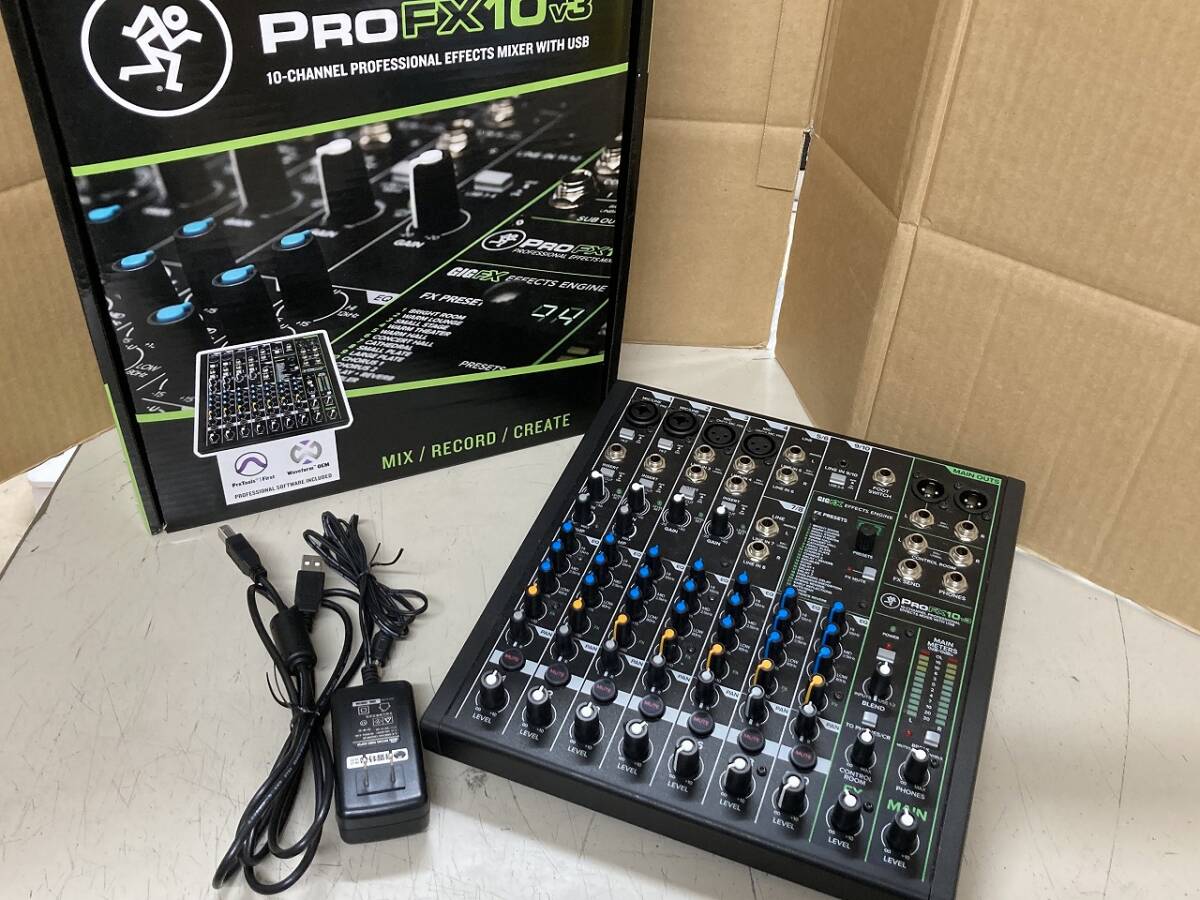 ■MACKIE/マッキー■10Ch/エフェクト搭載アナログミキサー■ProFX10v3■中古■　★即決★_画像1