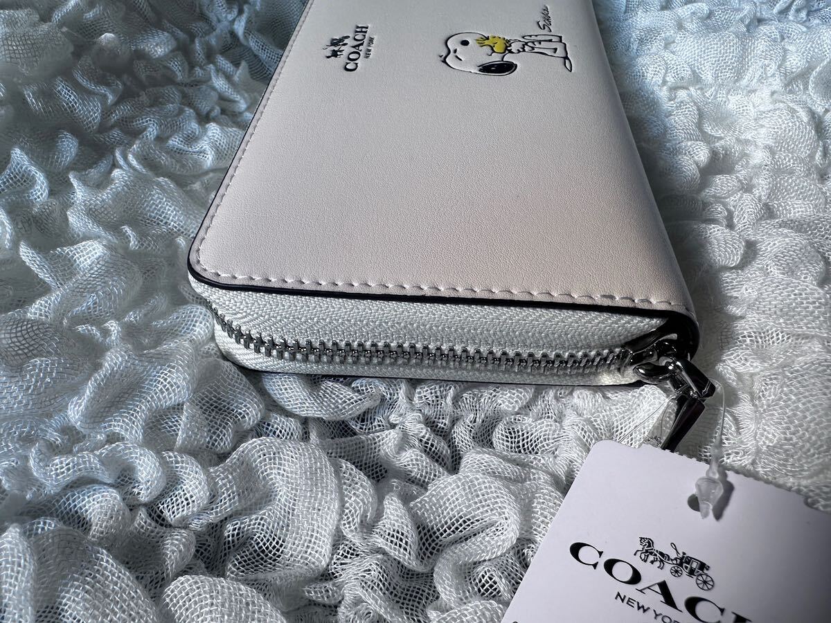 99 新品 COACH コーチ 長財布 スヌーピー コラボ F53773の画像3