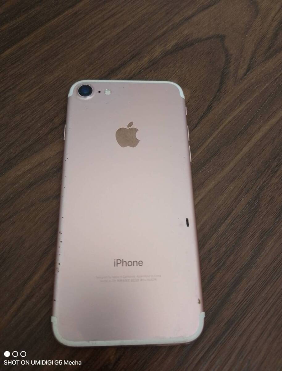 GD58 【1円から】 iPhone7 128GB Rose Gold アイフォン7 ローズゴールド ピンク 最大容量80％ SIMロックあり A1779 判定◯ MNCN2J/Aの画像5
