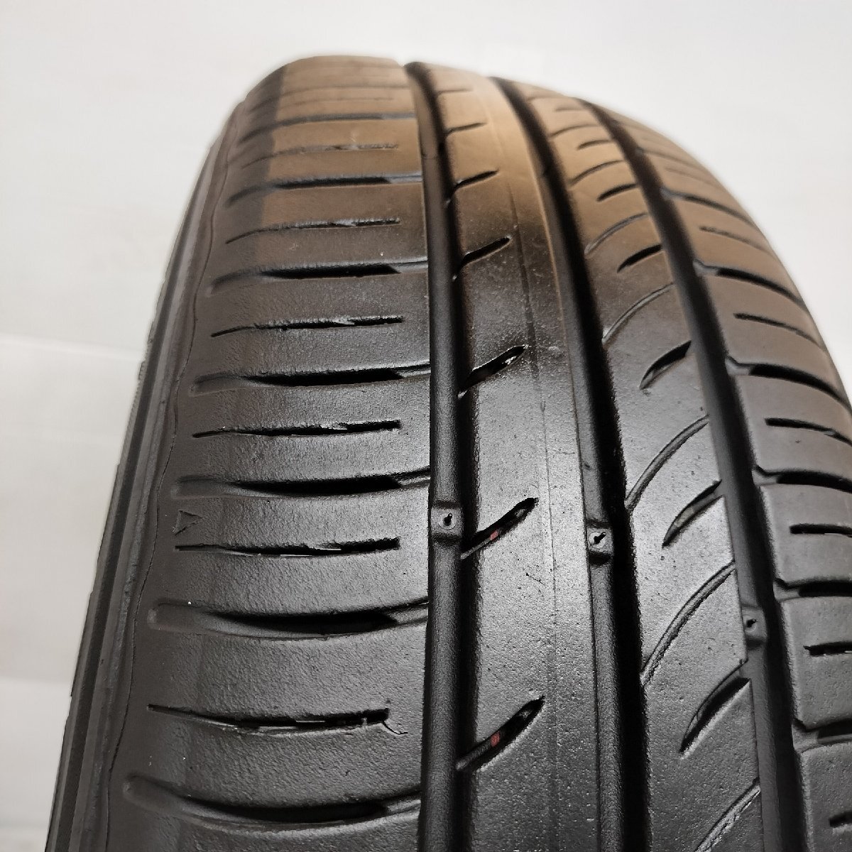 ◆配送先指定あり◆ ＜ノーマル x ホイール 1本＞ 175/65R15 KUMHO '22年製 15x5J トヨタ アクア 純正 4H -100 急なパンクに！_画像6