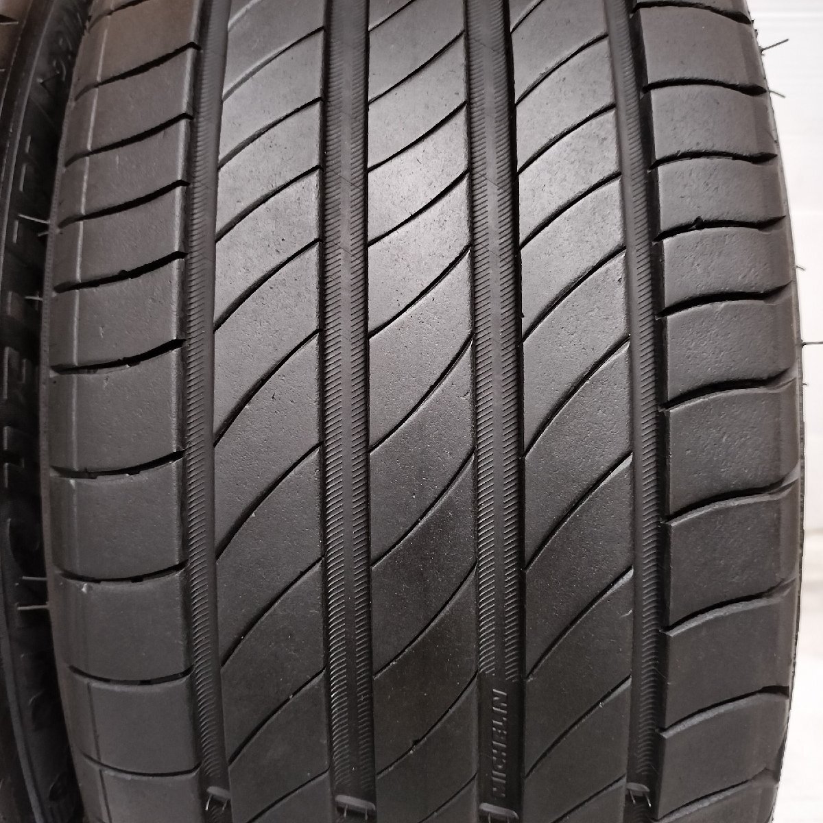 ◆本州・四国は送料無料◆ ＜希少！ ノーマル 2本＞ 205/45R17 ミシュラン PRIMACY4+ 2023年製 75% MINI ヴィッツ ノートの画像3