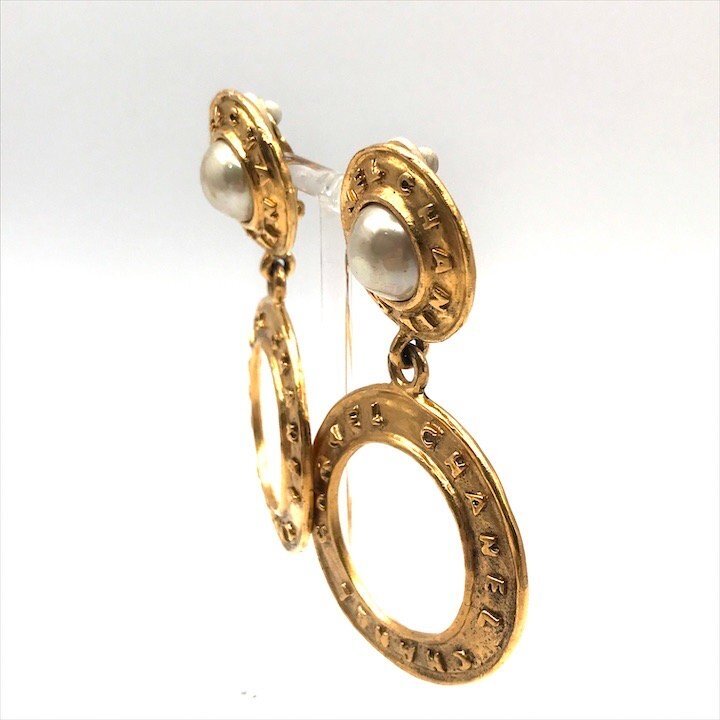 1 jpy beautiful goods CHANEL Chanel Logo Vintage Gold earrings accessory a3163