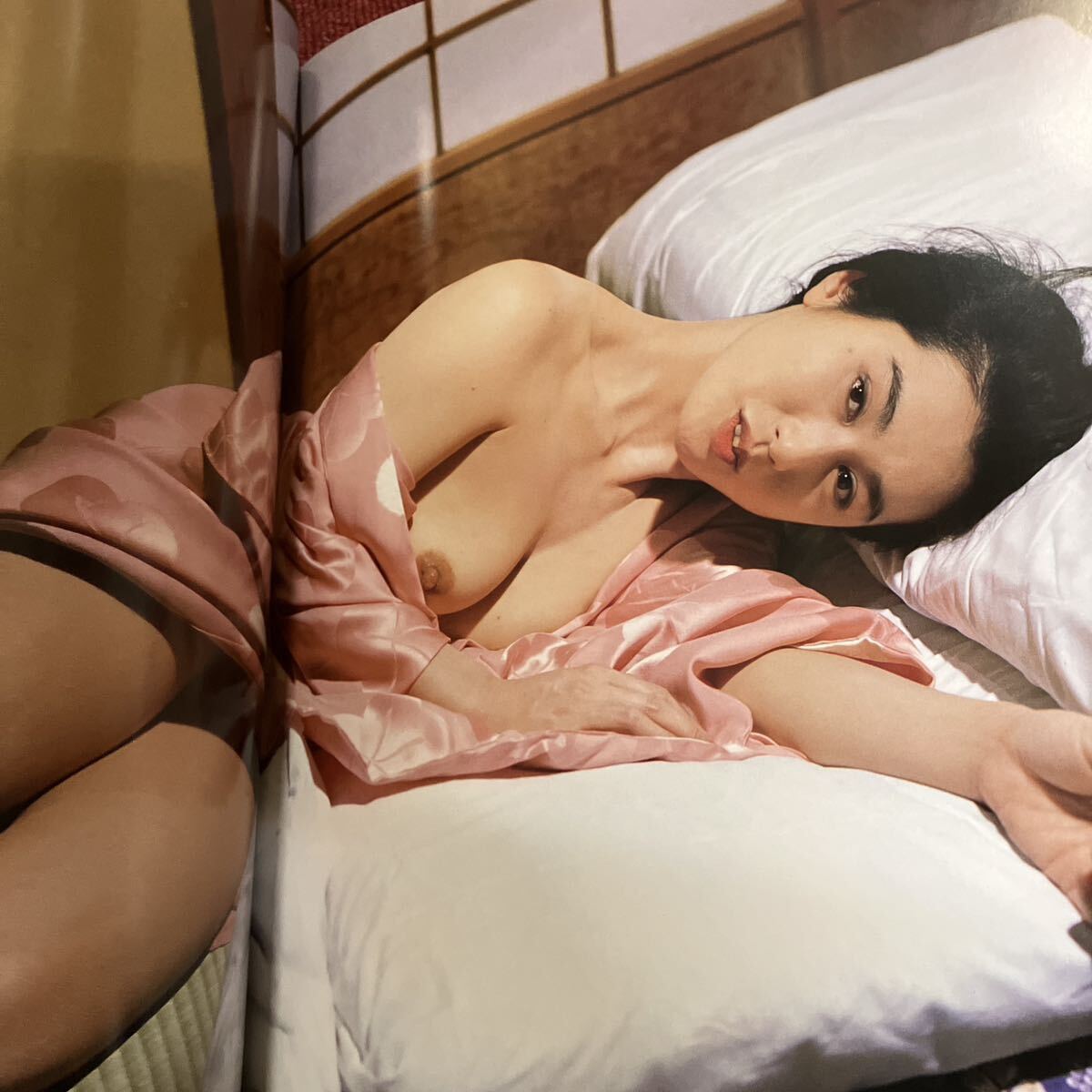 白都真理 写真集 情事 初版 帯付 荒木経惟 巨乳美乳美尻美女_画像6