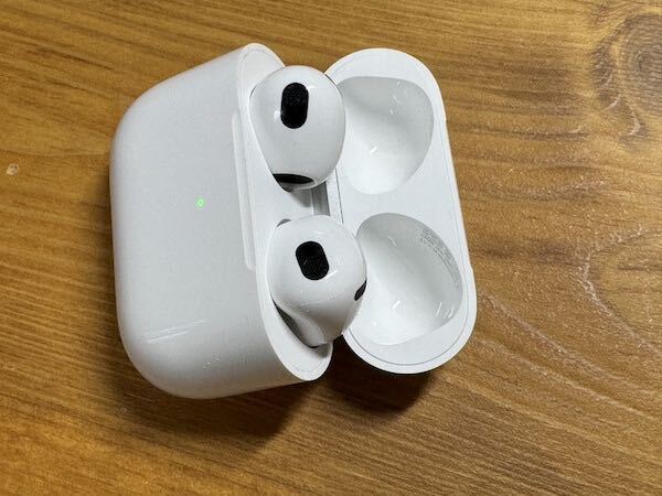 AirPods ( no. 3 поколение воздушный poz) Apple беспроводные наушники MagSafe зарядка с футляром [MME73J/A]