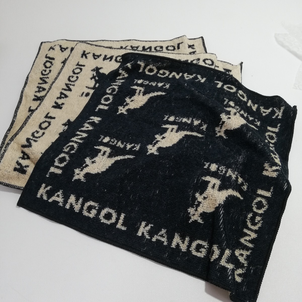 KANGOL カンゴール 抗菌・防臭加工 ヒノキチオール ハンドタオル 20cm×20cm 3枚セット 未使用品 の画像3