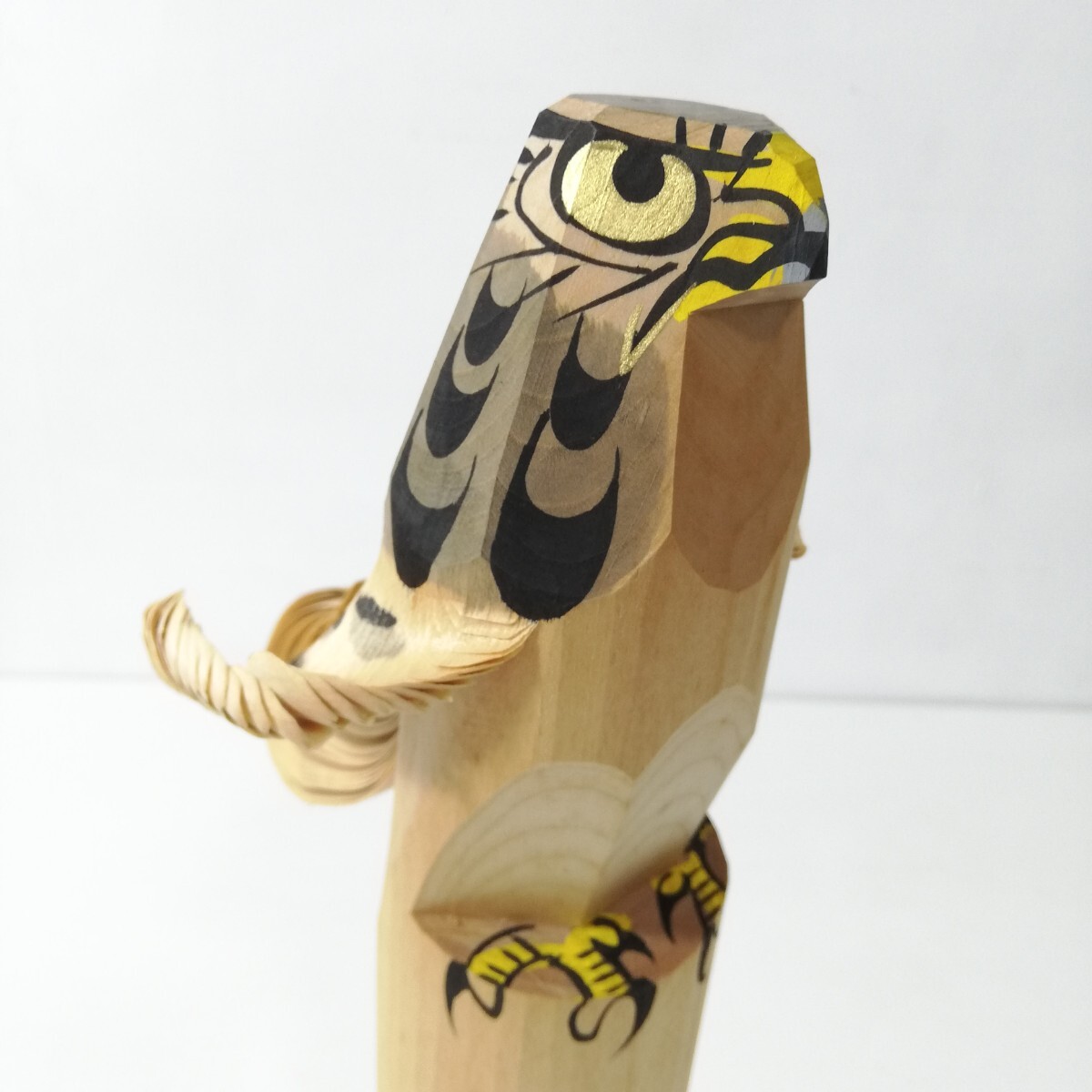 笹野一刀彫 お鷹ぽっぽ 高橋吾郎 作 高さ37cm [郷土玩具 彫刻 お 笹野一刀彫 お鷹ぽっぽ 高橋吾郎 作 高さ37cm [郷土玩具 彫刻 お