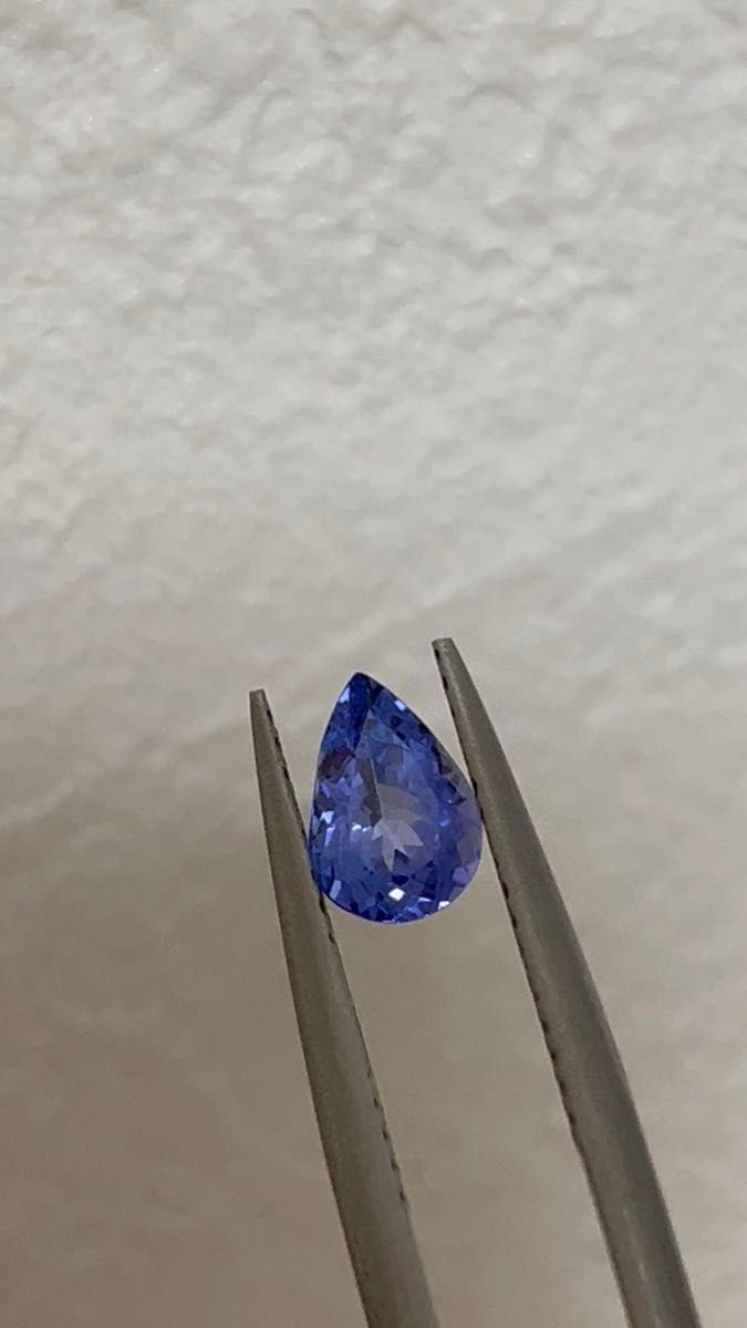 【新品未使用】タンザナイト　ルース　ペアシェイプ　7×5×3.3 0.72ct 裸石　値下げ不可