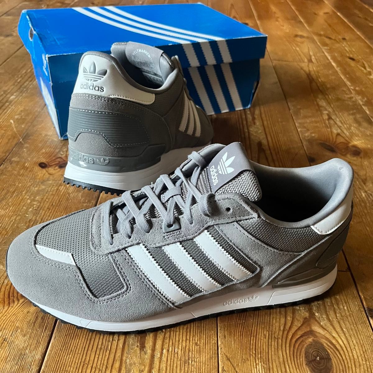 adidas ZX700 グレー 28 5cm ZX レトロランニング|Yahoo!フリマ adidas ZX700 グレー 28 5cm ZX レトロランニング|Yahoo!フリマ
