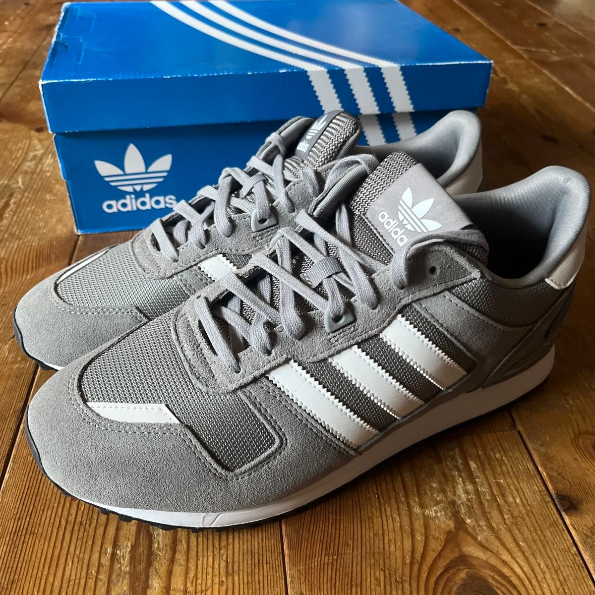adidas ZX700 グレー 28 5cm ZX レトロランニング|Yahoo!フリマ adidas ZX700 グレー 28 5cm ZX レトロランニング|Yahoo!フリマ