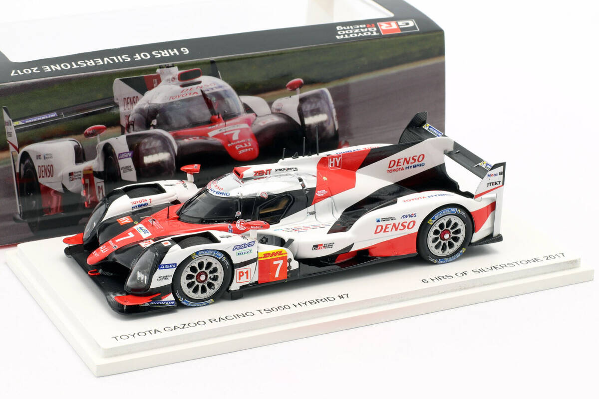 1:43 Spark トヨタ TS050 Hybrid WEC 2017 シルバーストーン Toyota Gazoo Racing #7 小林可夢偉 GR特注の画像1