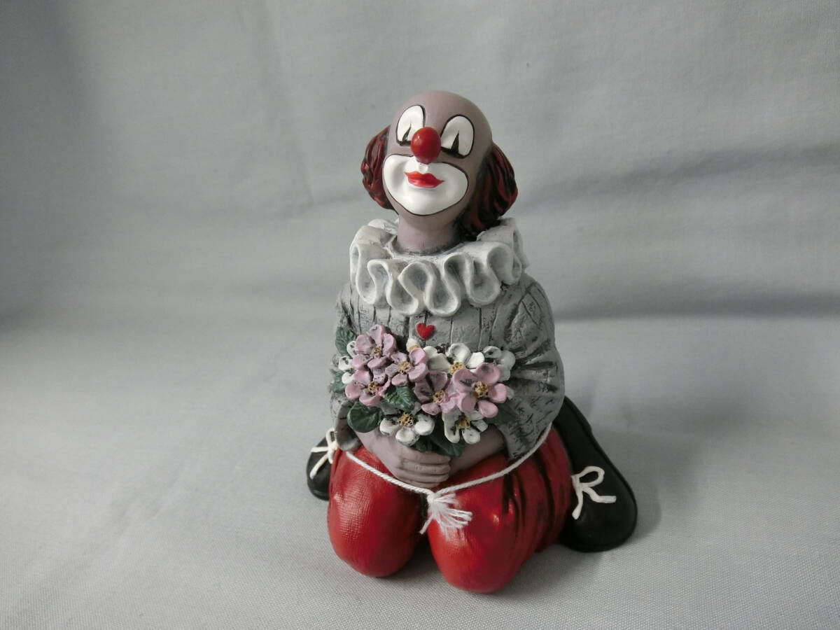 【送料無料、紙タグ付き】Gilde Clown　ピエロ　置物　人形　フィギュア　陶器　高さ：約10.5cm　ドイツ　1995年　サーカス_画像2