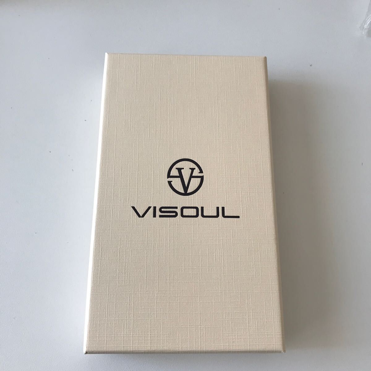 VISOUL 手帳型 iPhone15Proレザーケース 化粧箱 の画像1