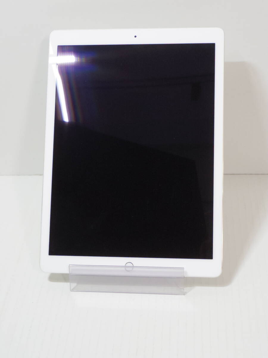 0976593C★ 【ジャンク】Apple iPad Pro 12.9インチ Wi-Fiモデル 64GB シルバー MQDC2J/A アップルの画像2