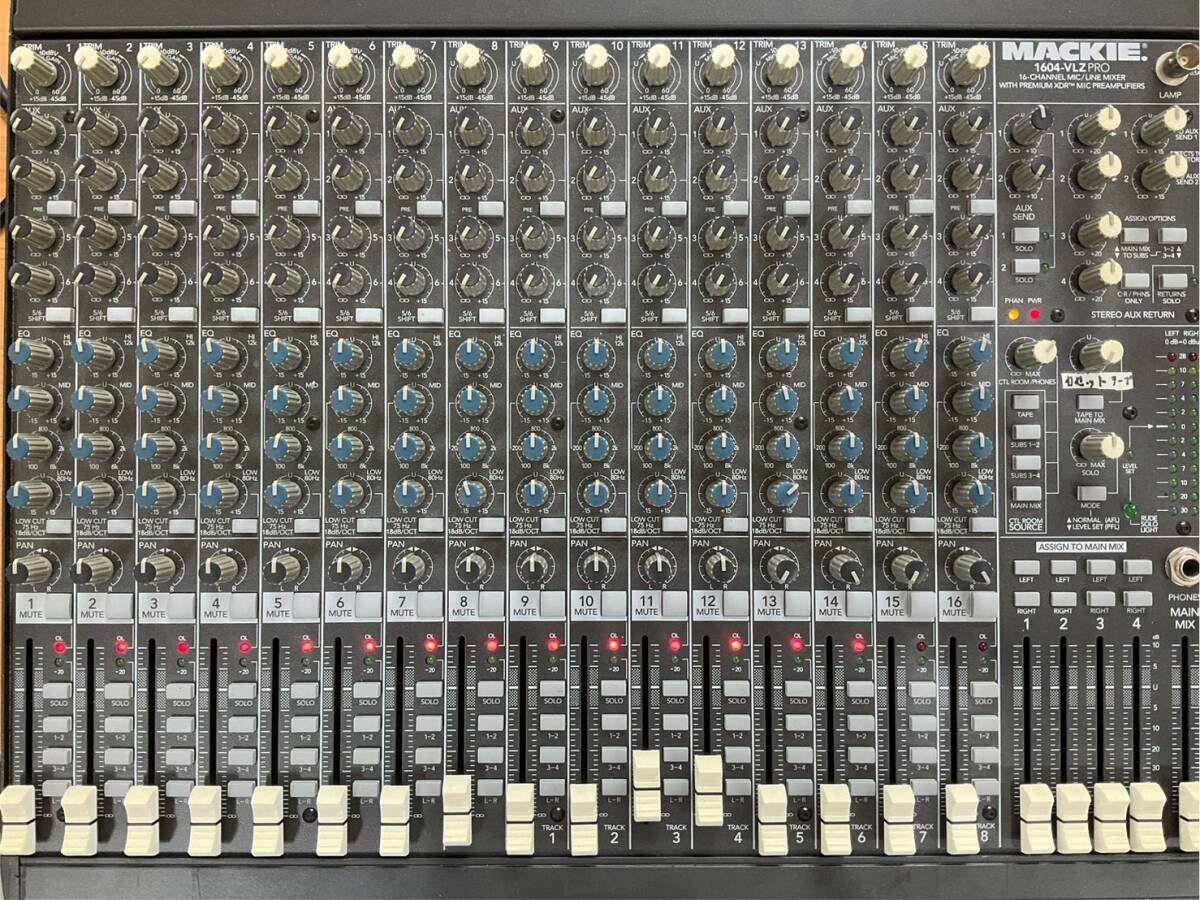 * audio equipment *MACKIE Mackie 1604-VLZ 16 channel 16ch analog mixer electrification verification settled 