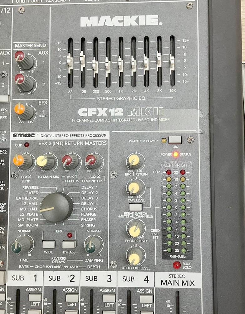 ◇オーディオ機器◆MACKIE マッキー CFX12 MKⅡ 12 CHANEL COMPACT INTEGRATED LIVE SOUND MIXER アナログミキサー 通電確認済_画像10