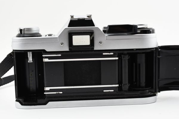 【ジャンク】Canon キャノン AE-1 シルバー ボディ フィルム一眼カメラ #611-1の画像9