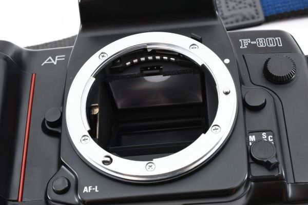 【光学極上品】Nikon ニコン F-801 ボディ フィルム一眼カメラ #639-1_画像10