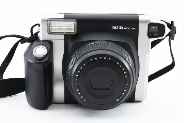 【極上品】Fujifilm 富士フィルム INSTAX WIDE 300 インスタントカメラ 黒 ブラック #657の画像3