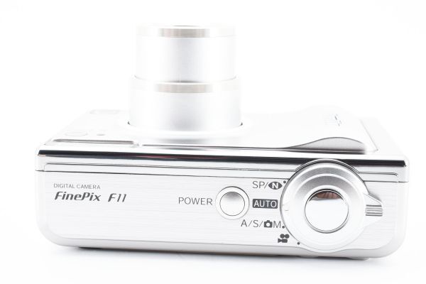【実用光学美品】Fujifilm 富士フィルム FinePix F11 デジタルカメラ #720_画像7