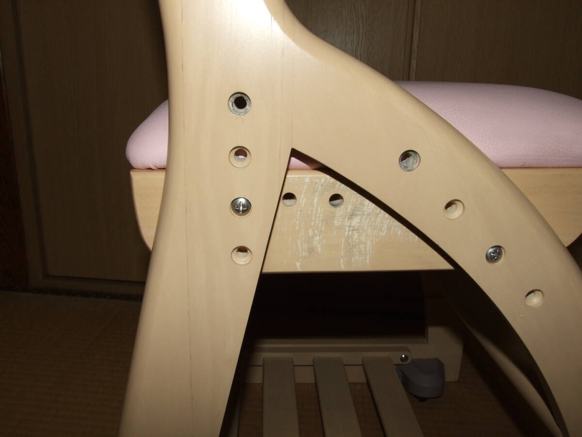 ★☆KOIZUMI コイズミ 木製 学習椅子 ☆★の画像9