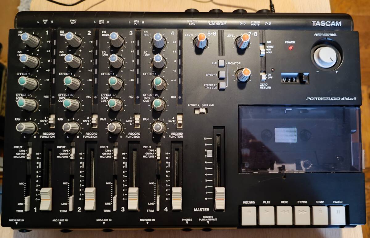 TASCAM タスカム PORTASTUDIO 414 mkII 可動品 ACアダプタ 取説付きの画像1