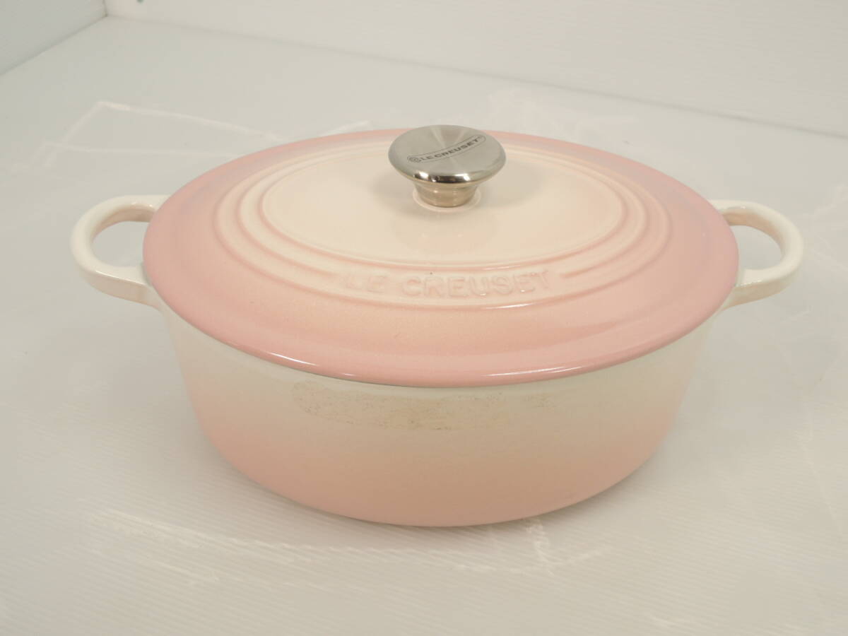 △LE CREUSET ル・クルーゼ 両手鍋 ココット ホーロー鍋 25cm ピンク オーバル 調理器具 鍋 キッチンツール/管理7247A13-01260001の画像1