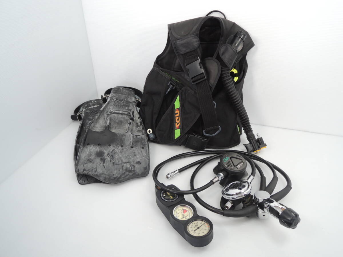 * scuba diving supplies summarize nds Japan diving sport regulator / gauge / fins / jacket SPIRO operation not yet verification / control 7467A11