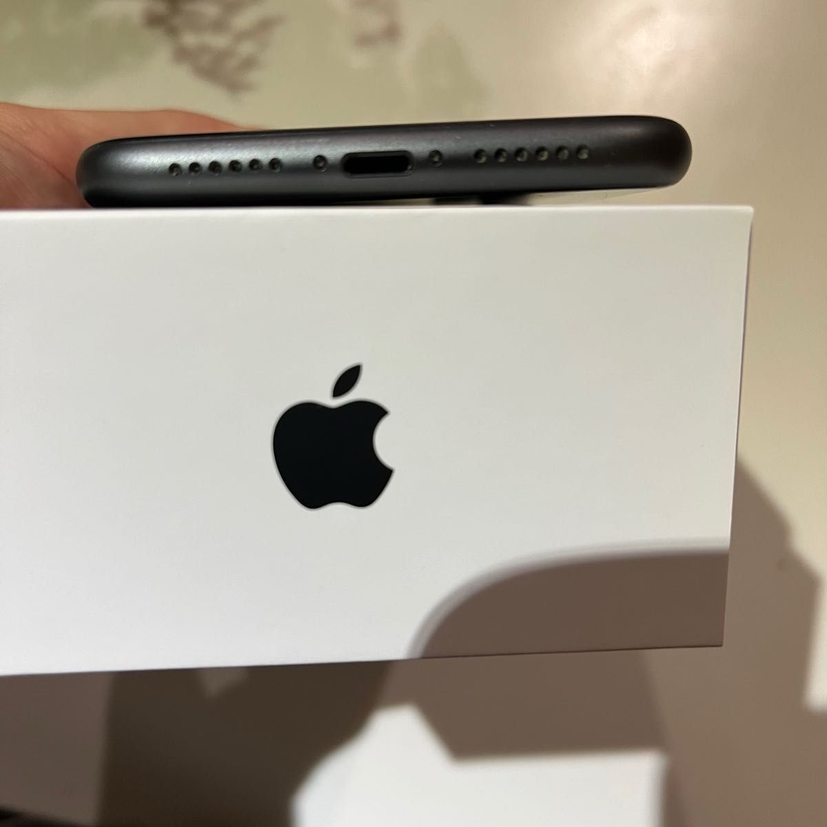 iPhone 11 64GB ブラック　