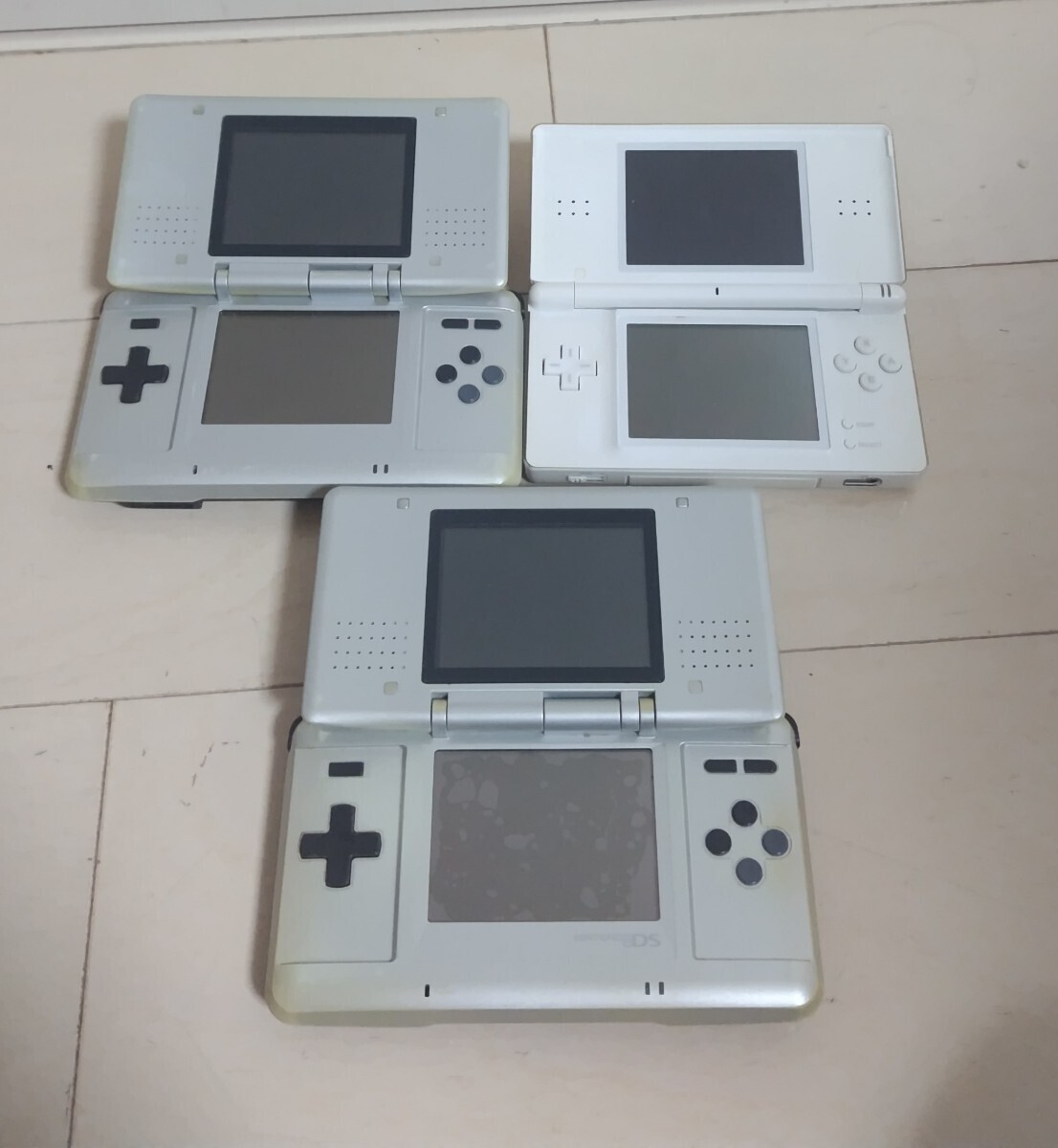 Nintendo DS ニンテンドーDS 初代DS DSLite DSライト ☆ ジャンク ☆ 送料520円より_画像2