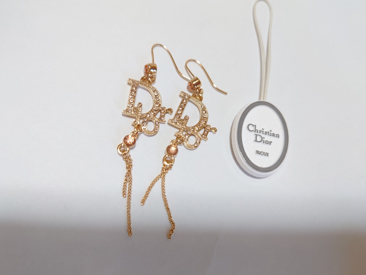 Christian Dior　クリスチャン・ディオール　ロング　ピアス　美品　ビジュー　ラインストーン