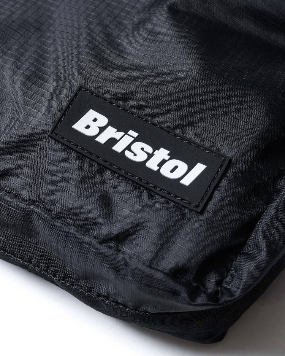 新品24SS黒F.C.Real Bristolバッグ2WAY SMALL SHOULDER BAGショルダーバッグ190TリップストップFCRBブリストルF.C.R.BゴルフSOPH鞄SOPHNET_立体ラバーのBristolボックスロゴが◎