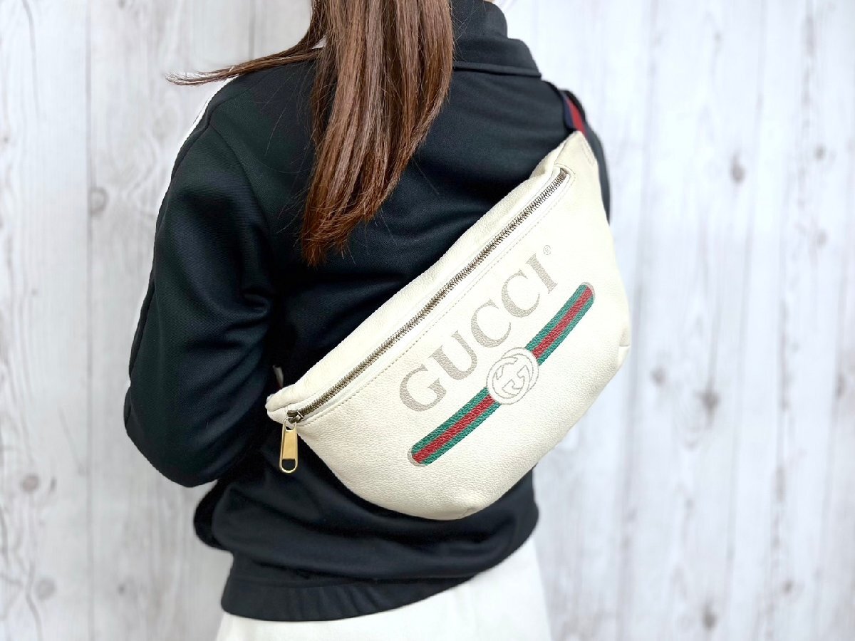 美品 GUCCI グッチ インターロッキング シェリーライン ボディバッグ ウエストポーチ バッグ レザー×キャンバス ベージュ メンズ 70619の画像1