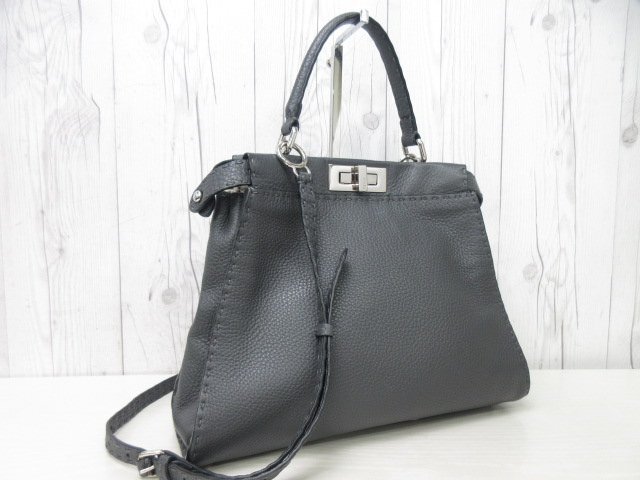 極美品 FENDI フェンディ ピーカブー ハンドバッグ ショルダーバッグ バッグ レザー グレー 2WAY 71157の画像4