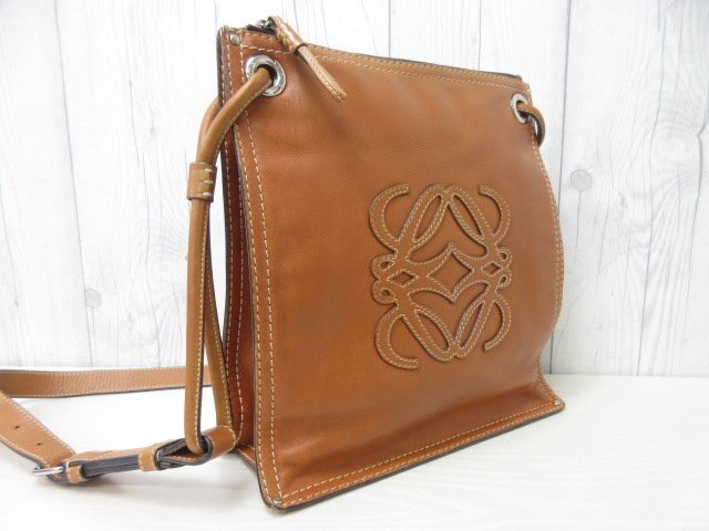  beautiful goods LOEWE Loewe shoulder bag bag leather tea 70986